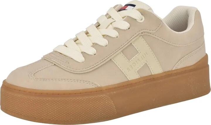 Tommy Hilfiger Women's Celmi Sneaker