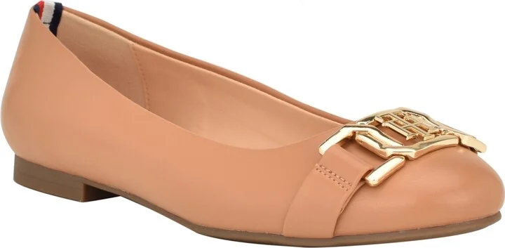 Tommy Hilfiger Women's Gallyne Classic Ballet Flats
