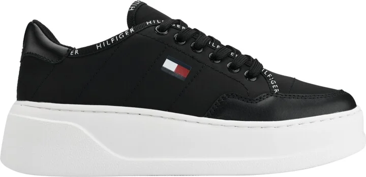 Tommy Hilfiger Women's Grazie Lightweight Lace Up Sneakers - Image 6