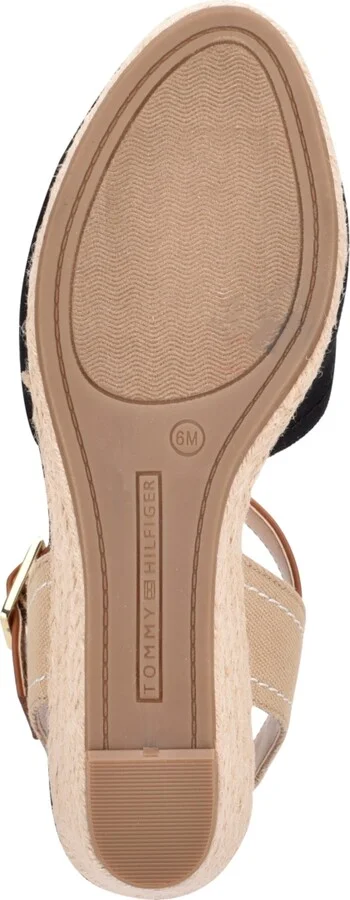Tommy Hilfiger Women's Nilsa Closed Toe Espadrille Wedge Sandal - Image 5