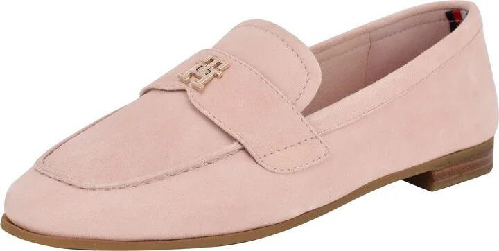 Medium Pink Suede 660