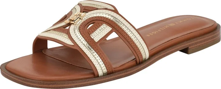 Medium Brown/White 210