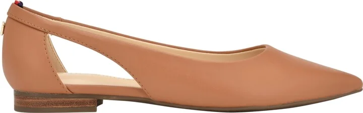 Tommy Hilfiger Women's Velahi Cutout Pointy Toe Flats - Image 6