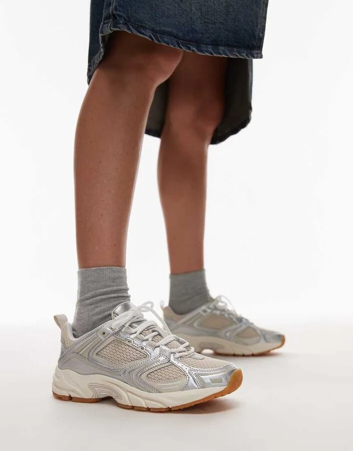 Tommy Jeans Archive 97 retro sneakers in off white and silver with rubber sole - Image 4
