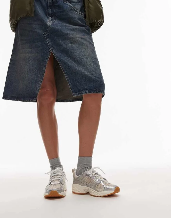 Tommy Jeans Archive 97 retro sneakers in off white and silver with rubber sole