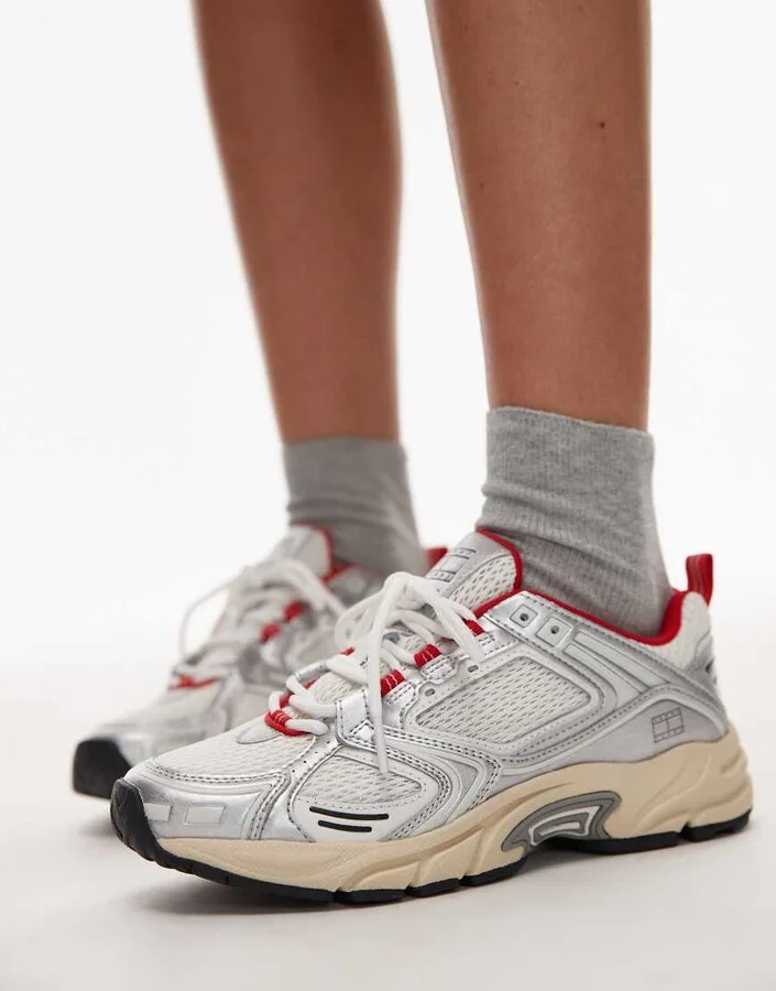 Tommy Jeans Archive 97 retro sneakers in silver cream and red