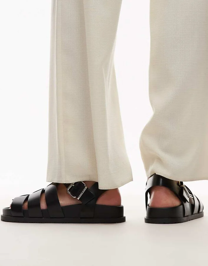 Tommy Jeans buckle sandals in black - Image 4
