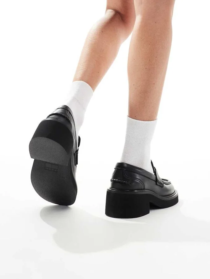 Tommy Jeans chunky heeled loafers in black - Image 3