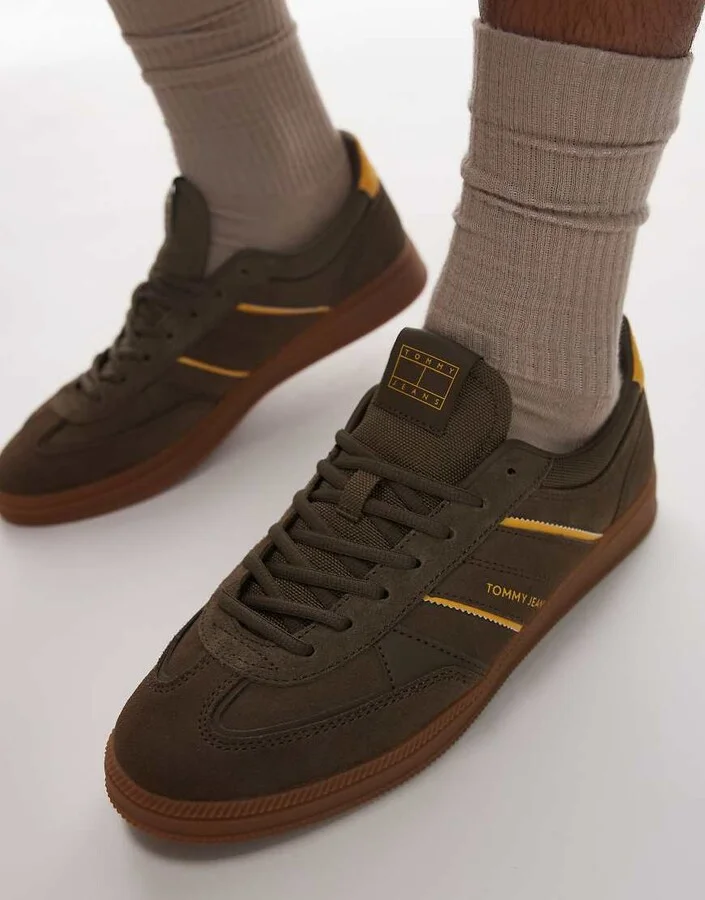 Tommy Jeans Greenwich sneakers in tan - Image 4