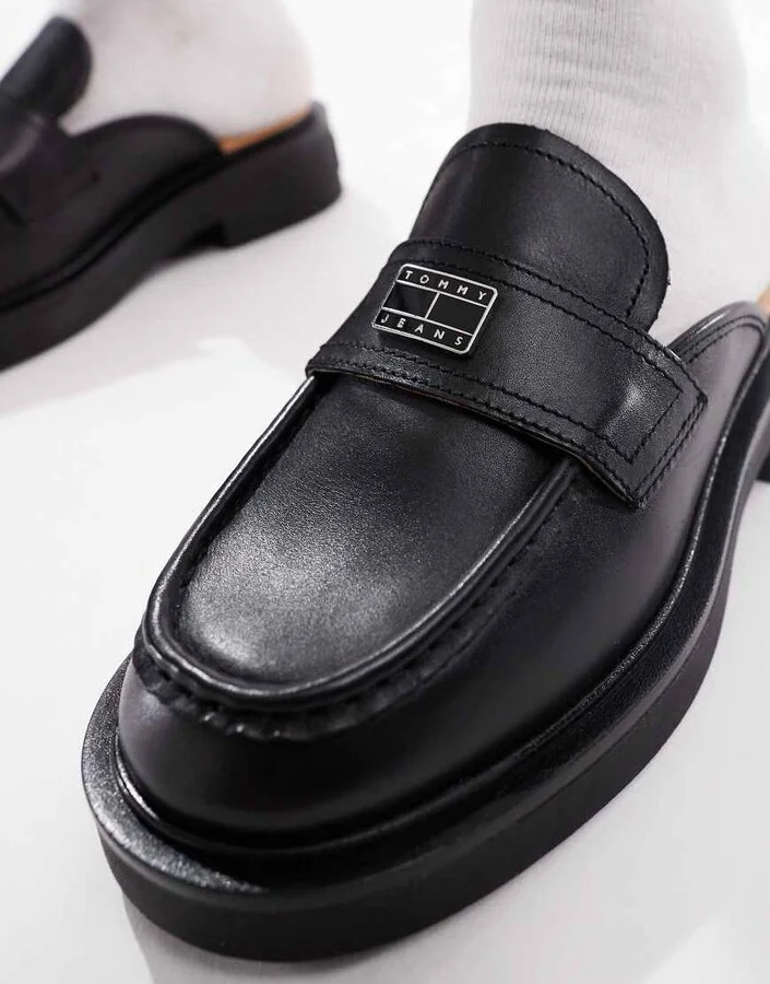 Tommy Jeans leather mule loafers in black - Image 2