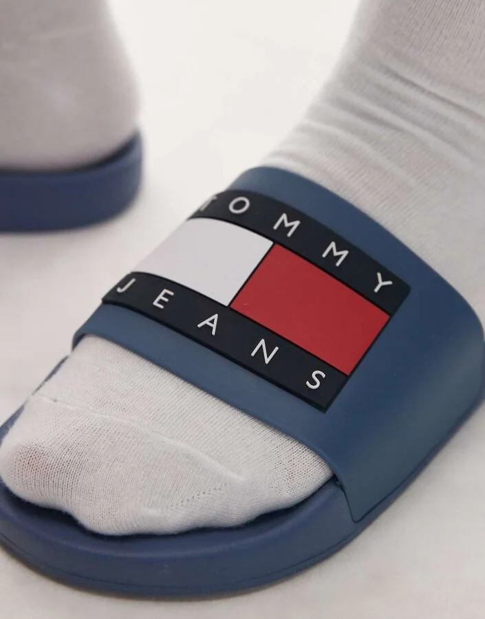 Tommy Jeans sliders in blue - Image 2