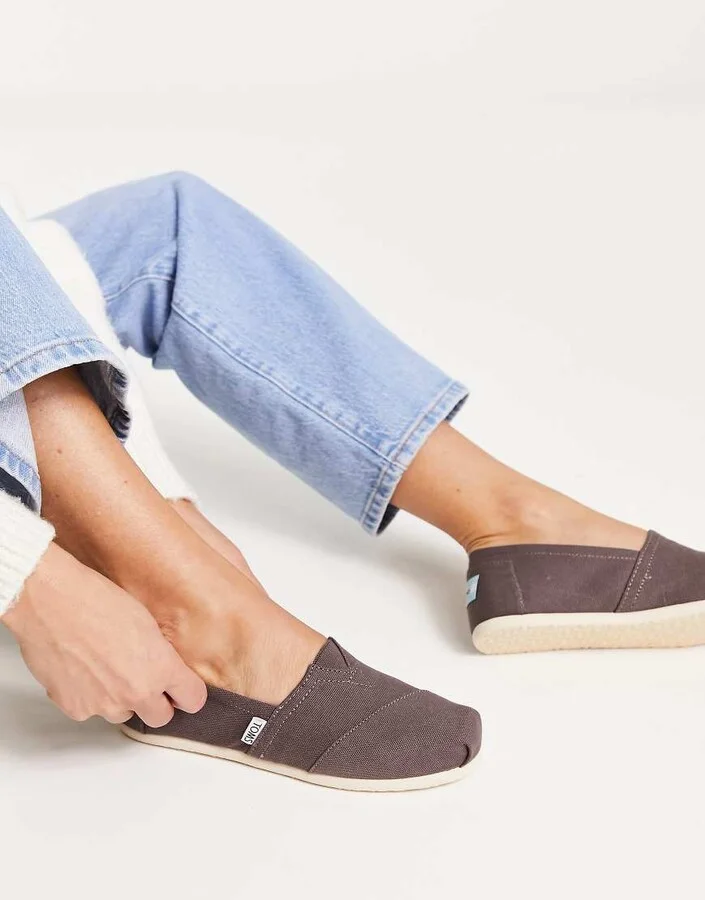 Toms alpargata espadrilles in gray