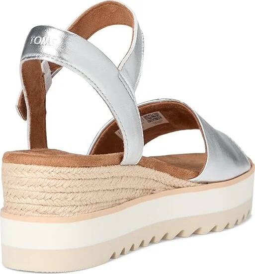 TOMS Diana Sandal Women's Sandals Silver Metallic : 10 B - Medium, Leather/Rubber - Image 4