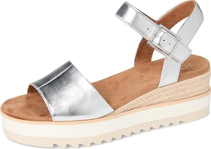 TOMS Diana Sandal Women's Sandals Silver Metallic : 10 B - Medium, Leather/Rubber - Image 5