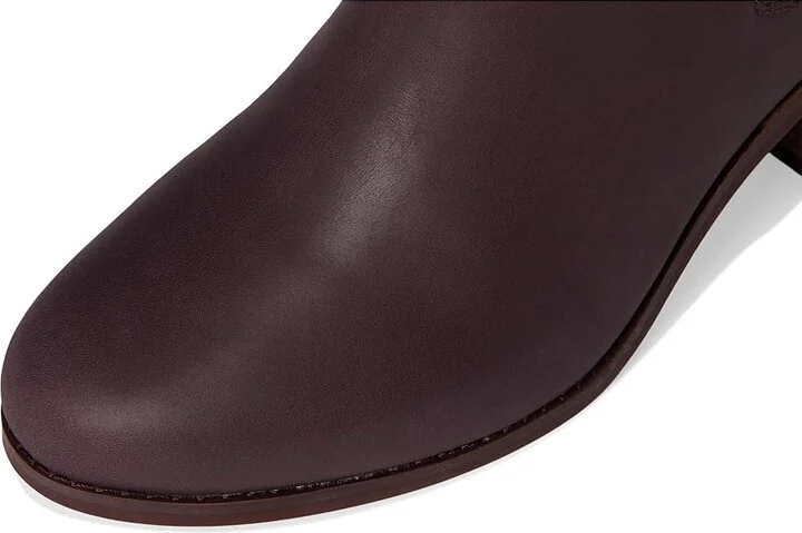 TOMS Evelyn Chelsea Women's Boots Blackberry Leather : 9.5 B - Medium - Image 2