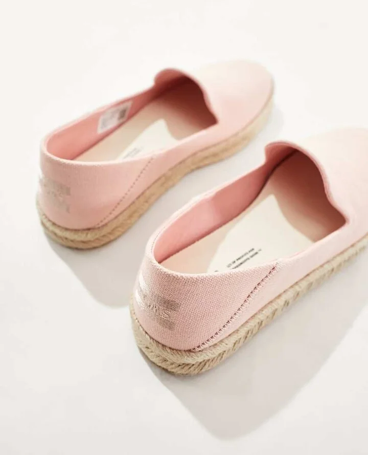 TOMS Santiago espadrilles in peach pink - Image 4