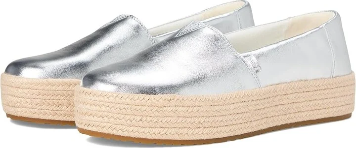 TOMS Valencia WIDE Women's Shoes Silver Metallic : 5 B - Medium, Textile