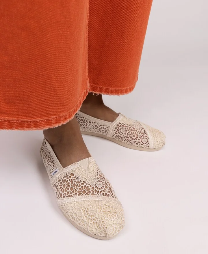Toms Women's Alpargata Classic Espadrille Almond Toe Flats - Image 11