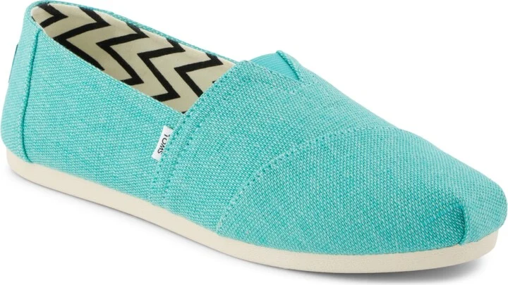 Aqua Heritage Canvas