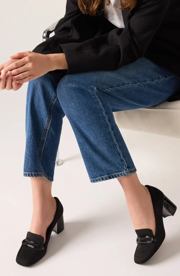 Toni Pump - Image 2