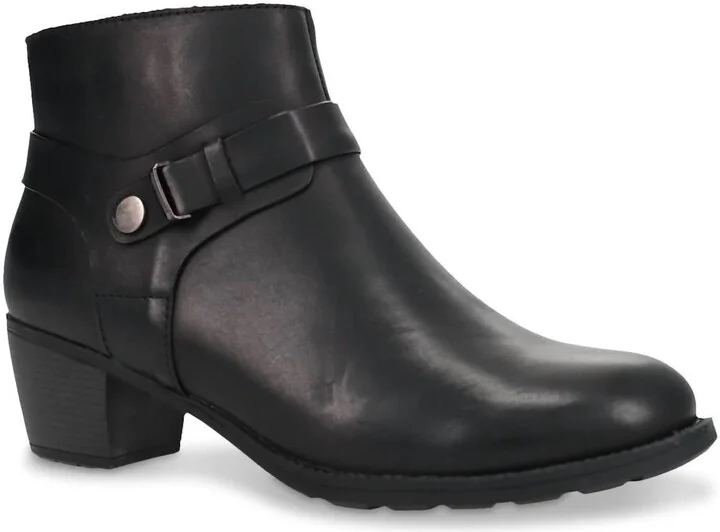 Topaz Bootie - Medium In Black