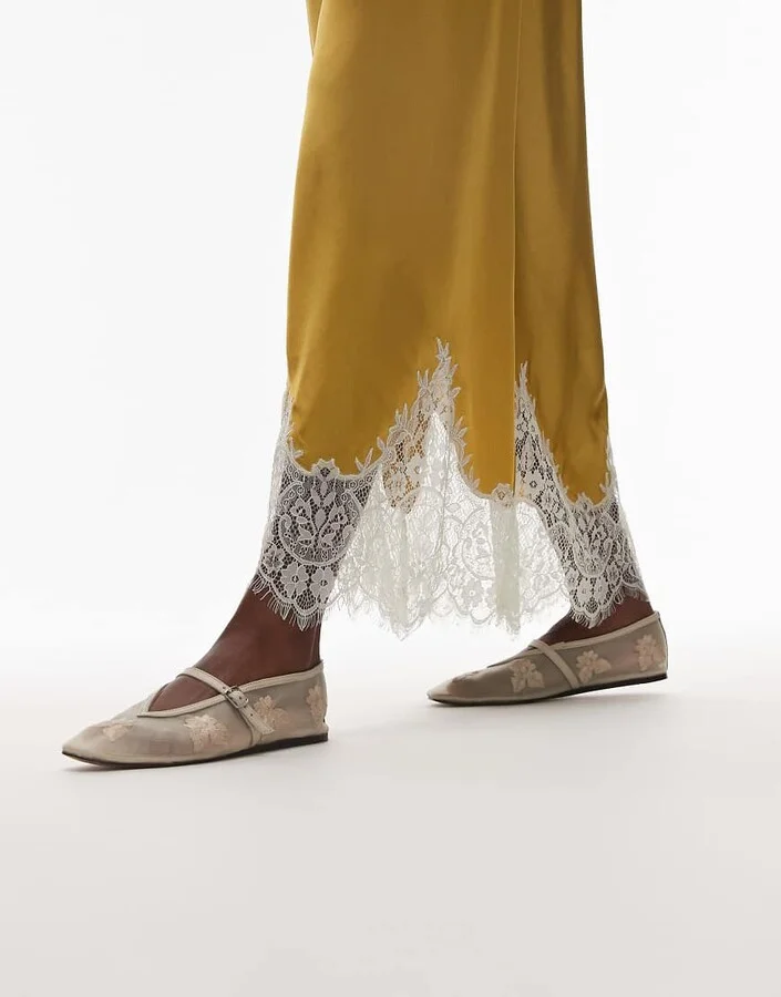 Topshop Alex embroidered flower ballet shoes in off white