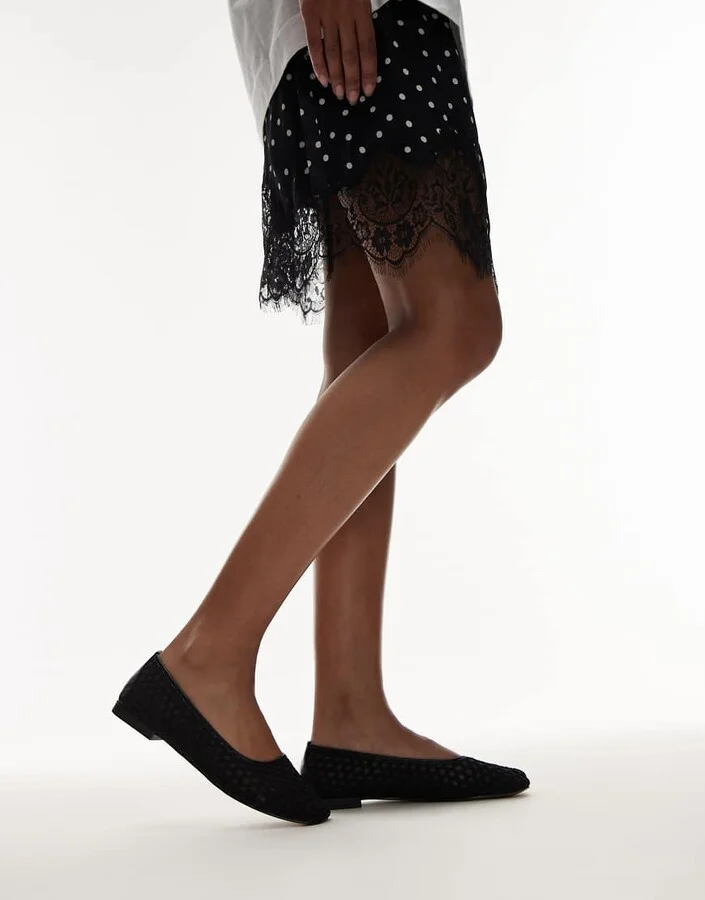 Topshop Amara crochet mesh ballet flats in black - Image 3
