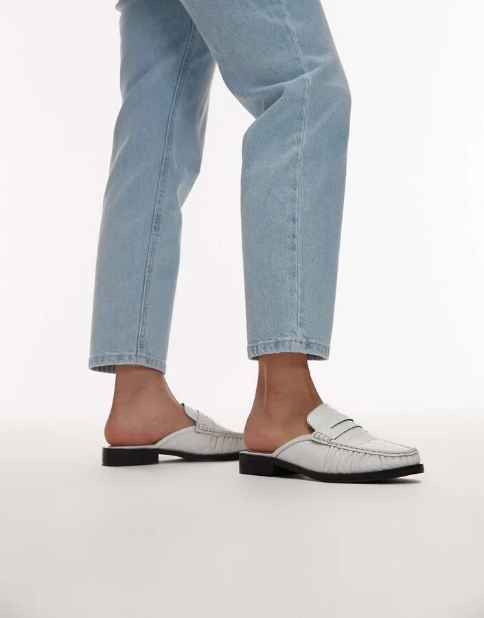 Topshop Anna leather flat shoe mules in white - Image 4
