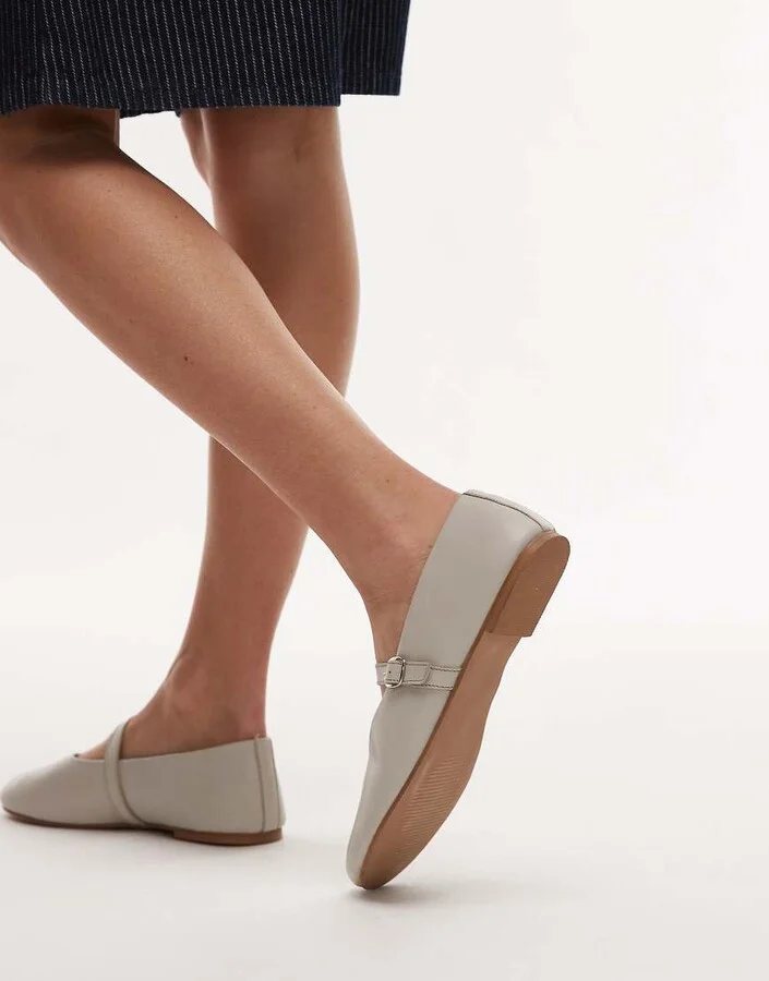 Topshop Ash leather ruched ballet flat shoes with buckle in off - Image 4