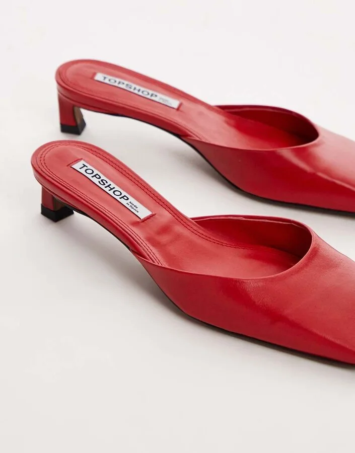 Topshop Audrey premium leather mid heeled square toe mules in red - Image 4