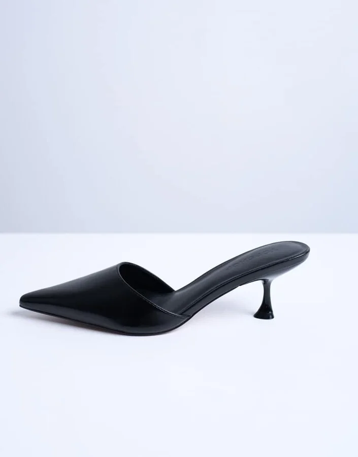 Topshop Dorota kitten heel pointed mule in black - Image 4