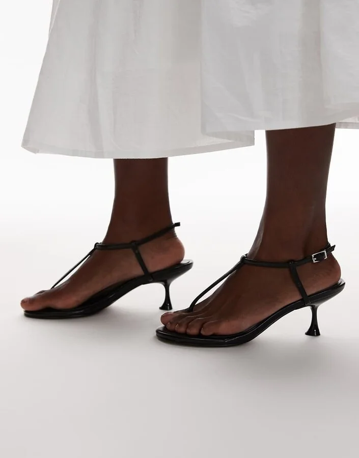 Topshop Imani toe thong mid heel sandals in black - Image 4
