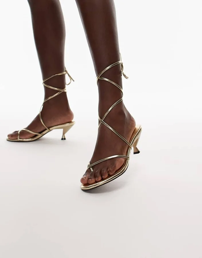 Topshop Imara strappy toe thong mid heels in gold - Image 4