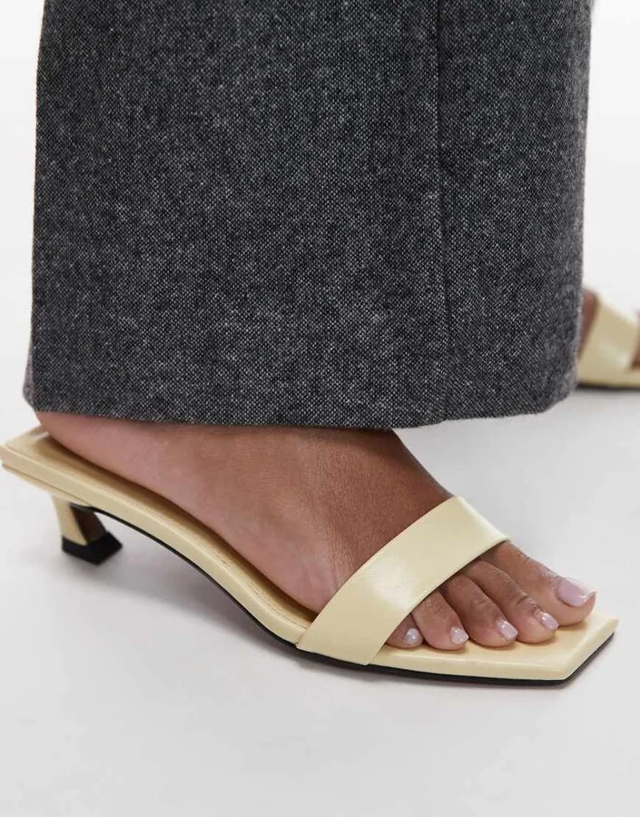 Topshop Inga square toe slip on mid heeled sandals in pale yellow - Image 3