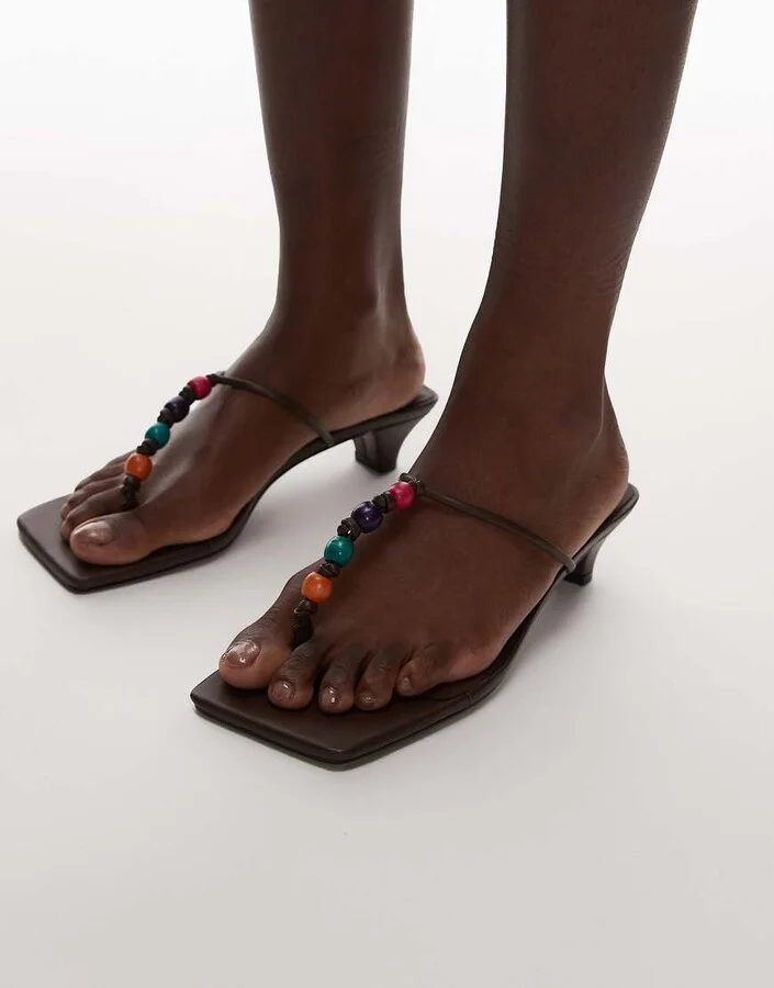 Topshop Irvin toe thong kitten heel sandals with beads in chocolate