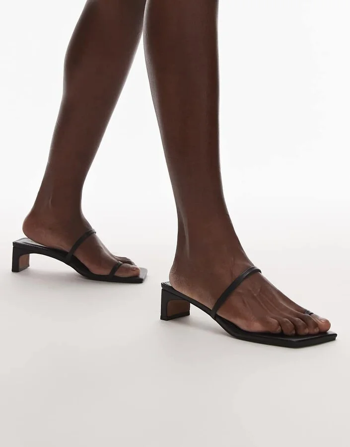 Topshop Ivy mid heeled sandals in black - Image 4