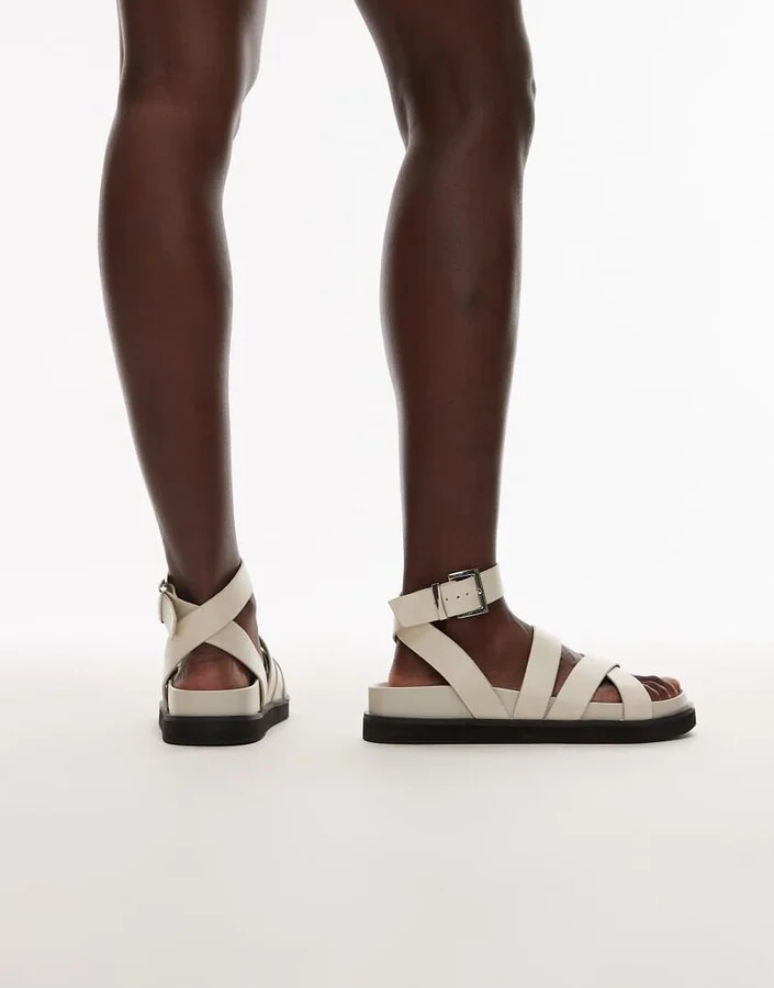 Topshop Jady flat sandal in off white croc - Image 4