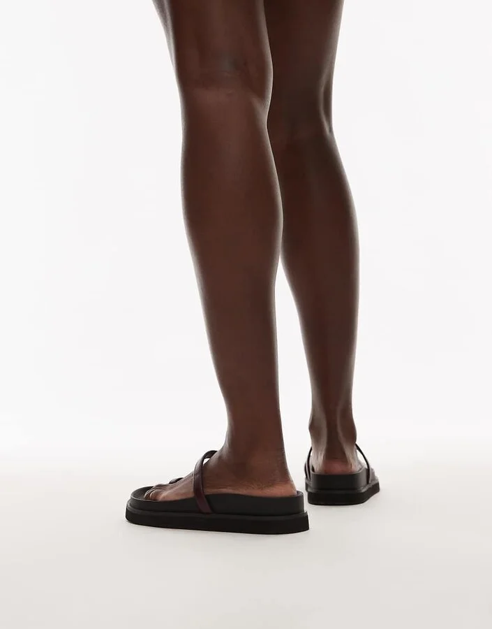Topshop Josh minimal flat sandal in burgundy - Image 4