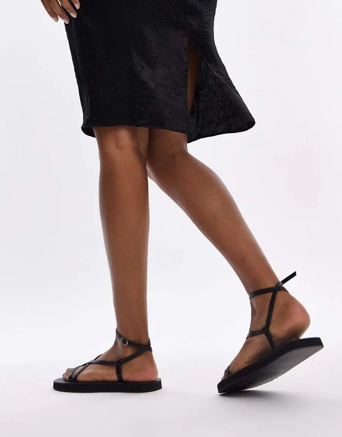 Topshop Jules leather minimal strappy flat sandals in black - Image 3