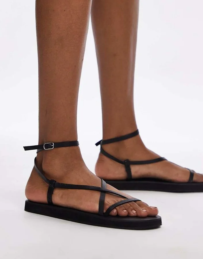 Topshop Jules leather minimal strappy flat sandals in black - Image 4
