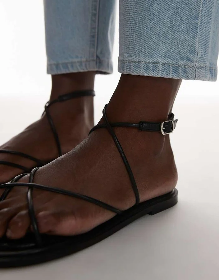 Topshop Kim real leather strappy flat sandals in black - Image 4