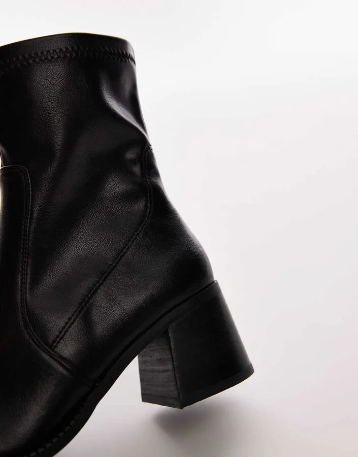 Topshop Nicole block heel ankle boots in black - Image 2