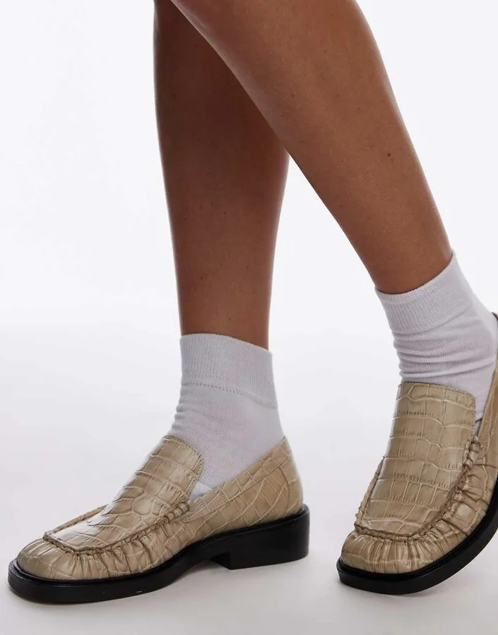 Topshop Premium Clover leather loafers with ruched detail in off white - Image 4