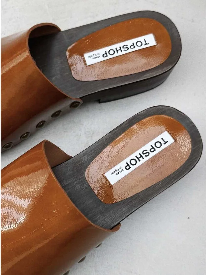 Topshop Premium Harley leather wooden clogs in tan - Image 2
