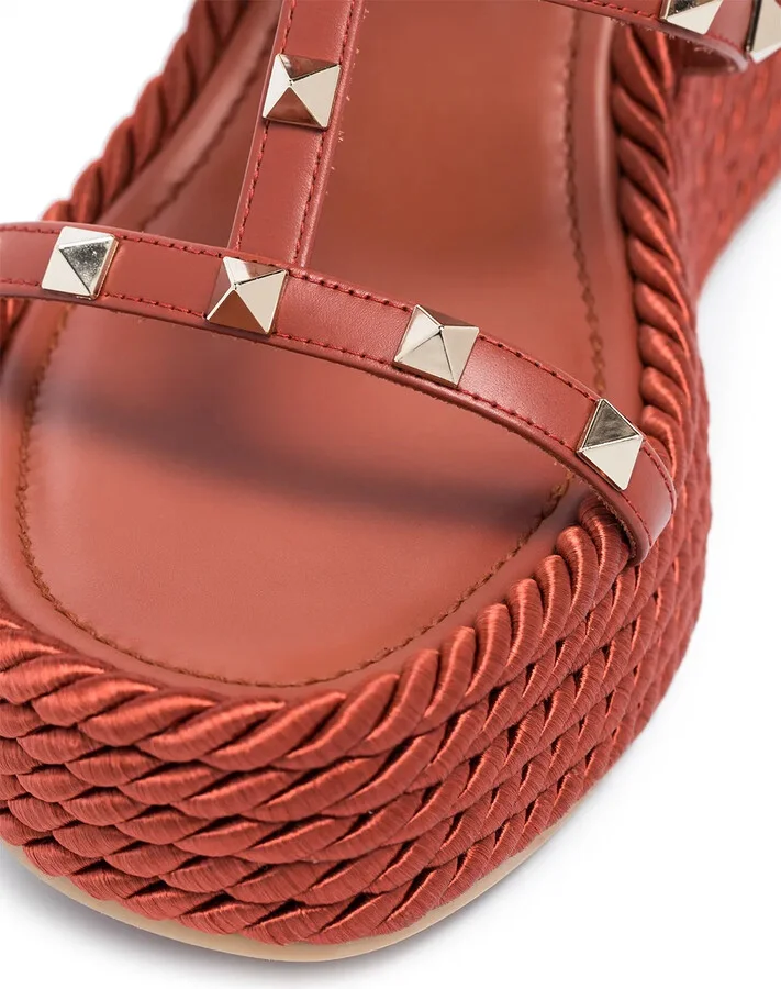 Torchon Rockstud 90mm wedge sandals - Image 4
