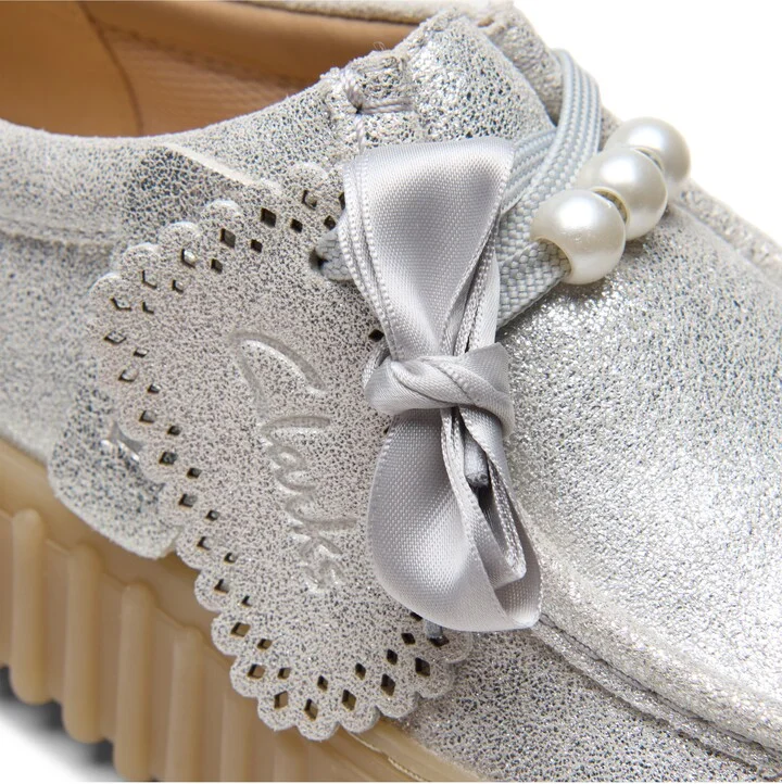 Torhill Bee Chukka Sneaker - Image 6