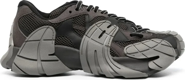 Tormenta panelled sneakers
