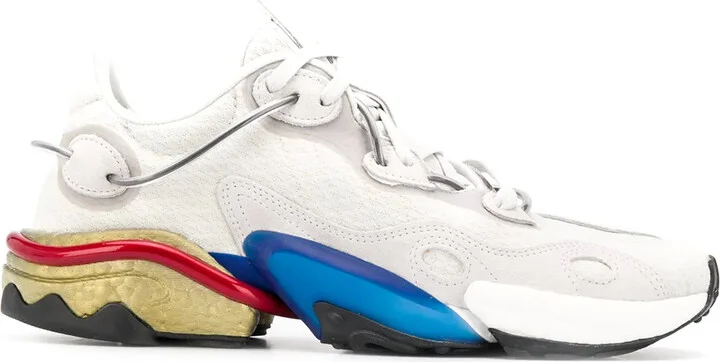 Torsion 10 sneakers