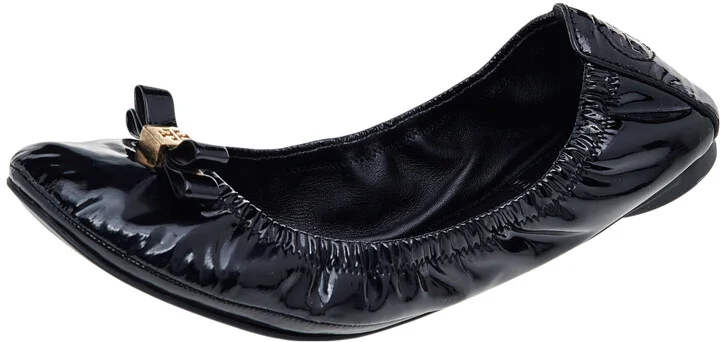 Tory Burch Black Patent Leather Scrunch Ballet Flats Size 37