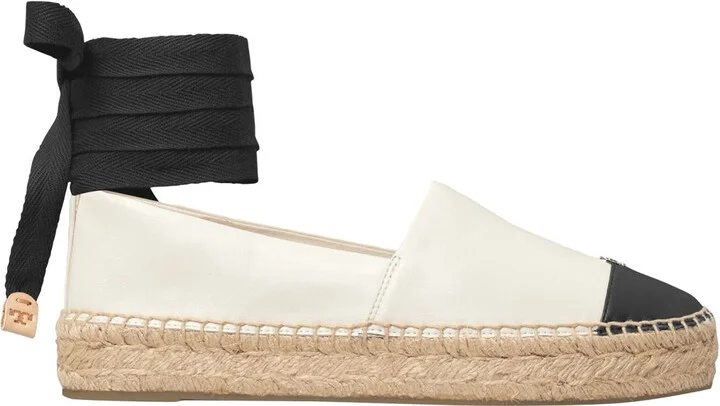 Tory Burch Flat Shoes